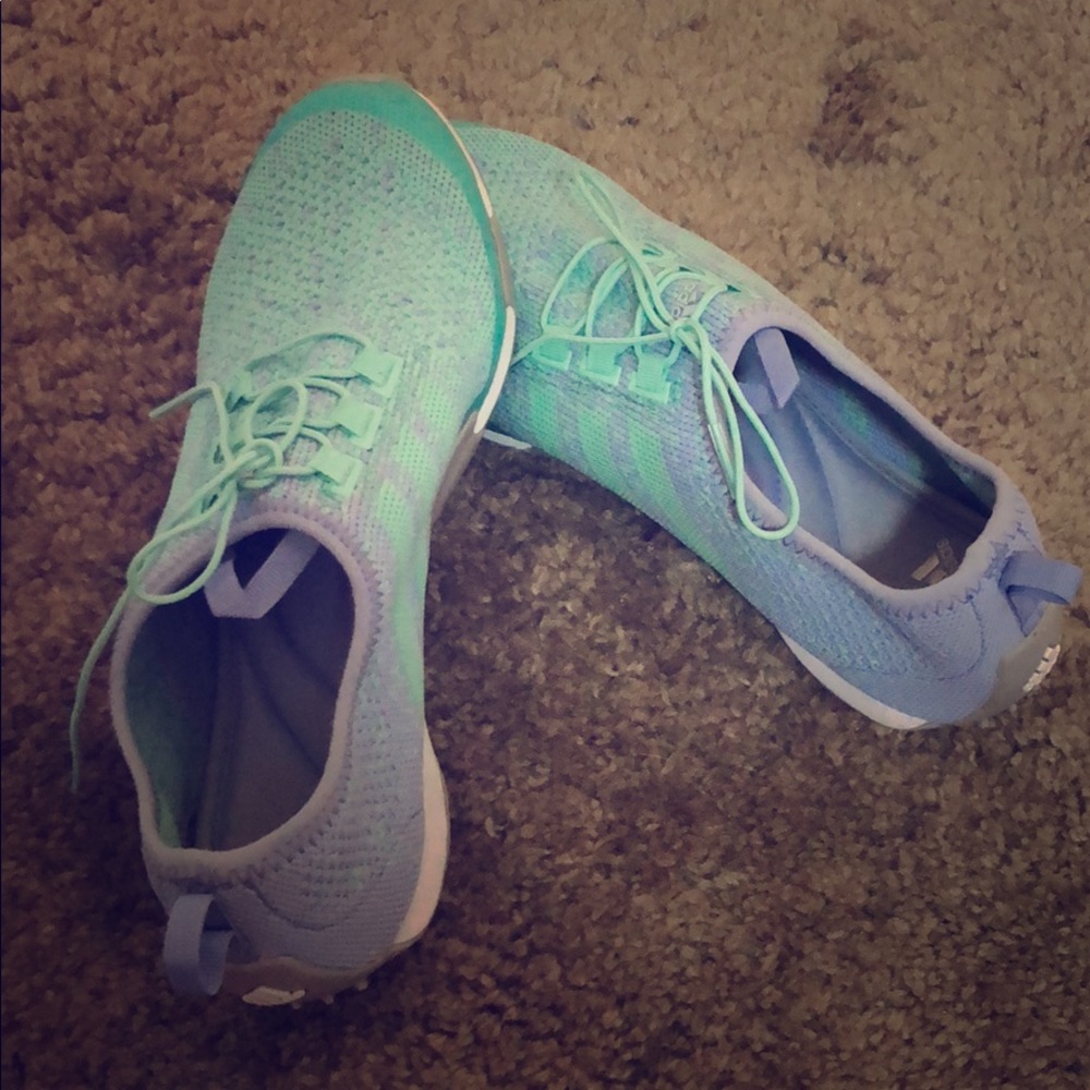 Adidas knit golf shoes